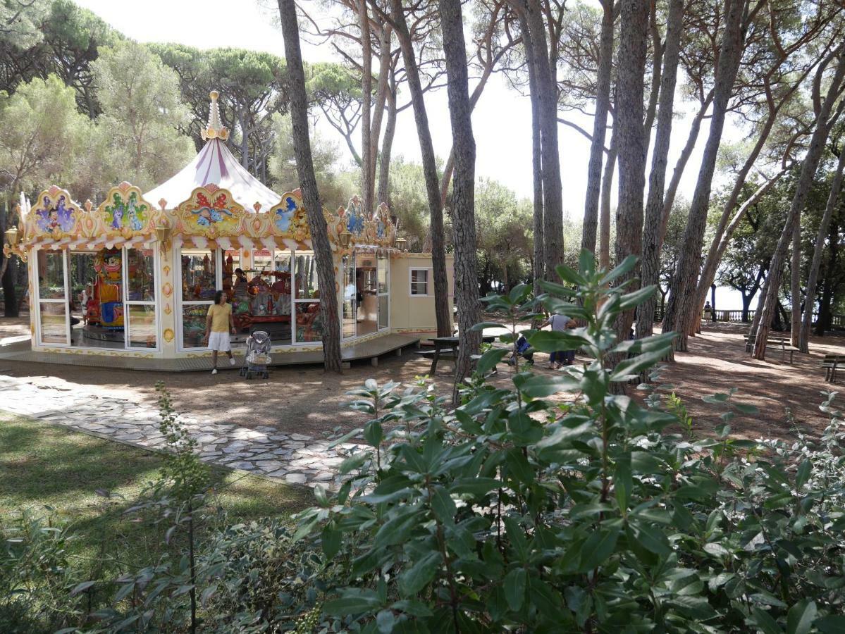 Monolocale In Villa Castiglioncello Exteriör bild